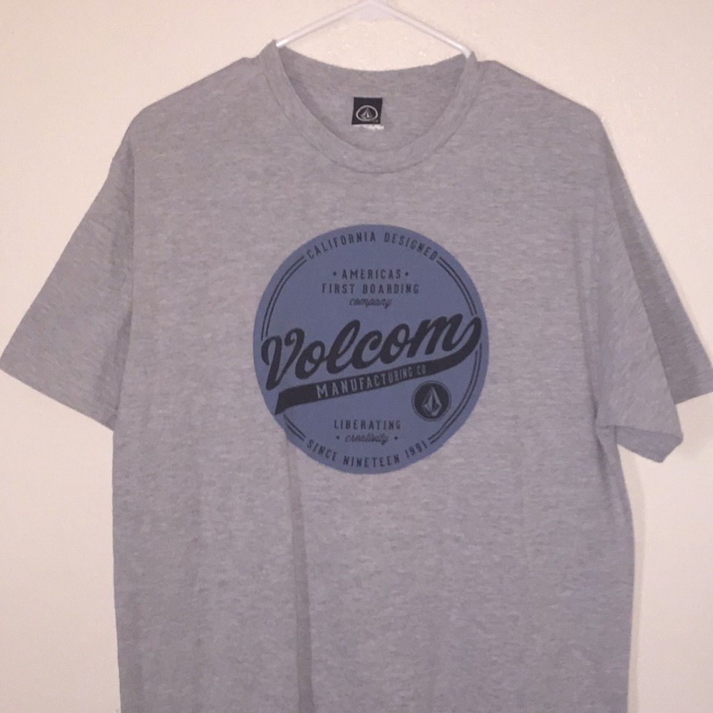 Volcom T Shirt